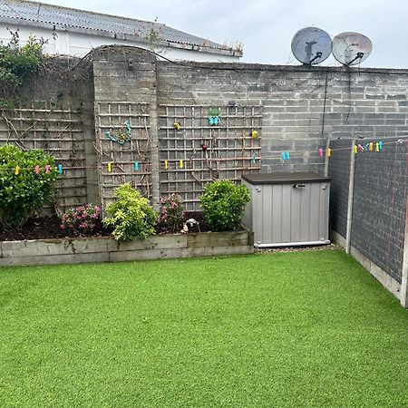 Ferienwohnung The Artane Self Catering Dublin Exterior foto