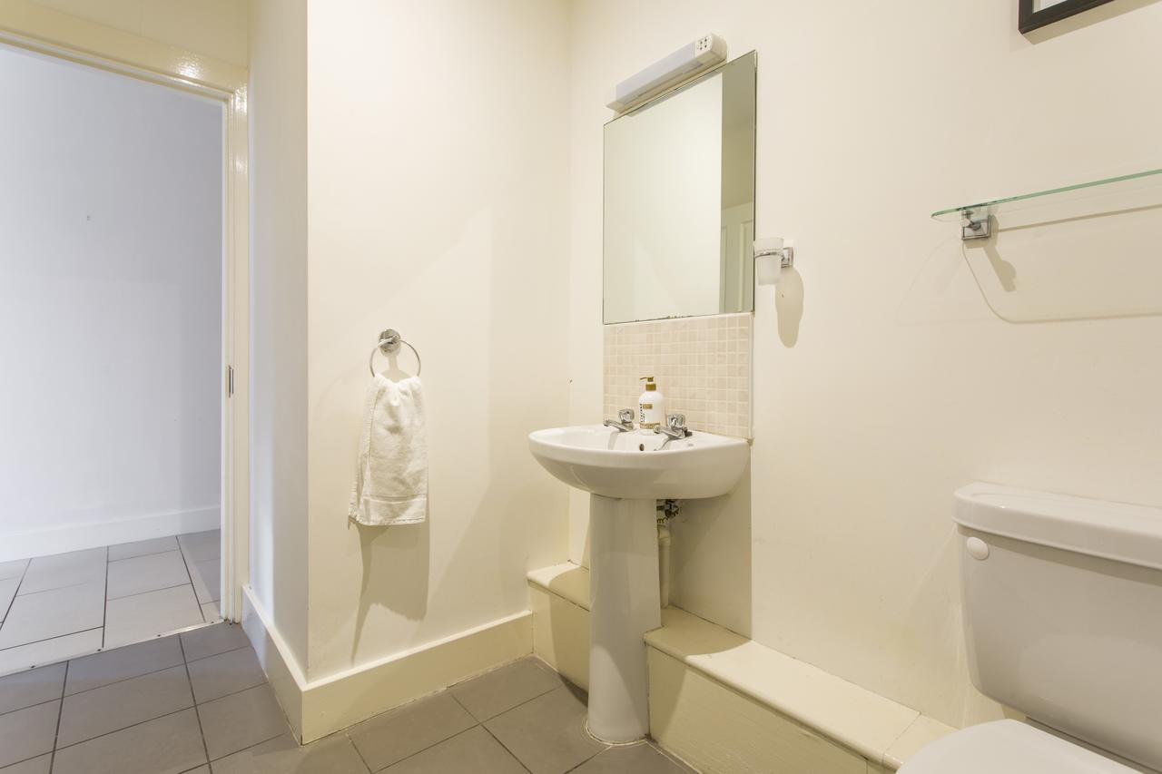 Ferienwohnung The Artane Self Catering Dublin Exterior foto